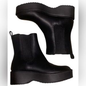 Mix No. 6 - CARALINE boot